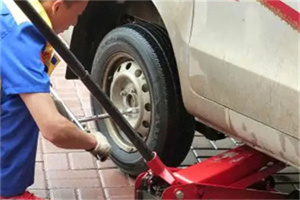 射洪附近拖车24小时服务热线电话